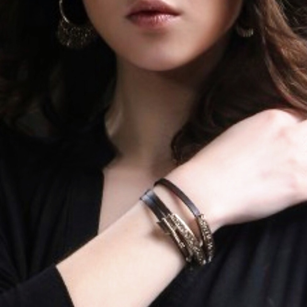 Last one! FINAL⬇️Leather, boho wrap style bracelet - Picture 2 of 2